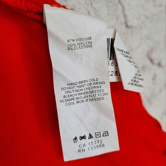 Bodycon Red Skirt - Joe Fresh size 8 - Picture 8 of 8